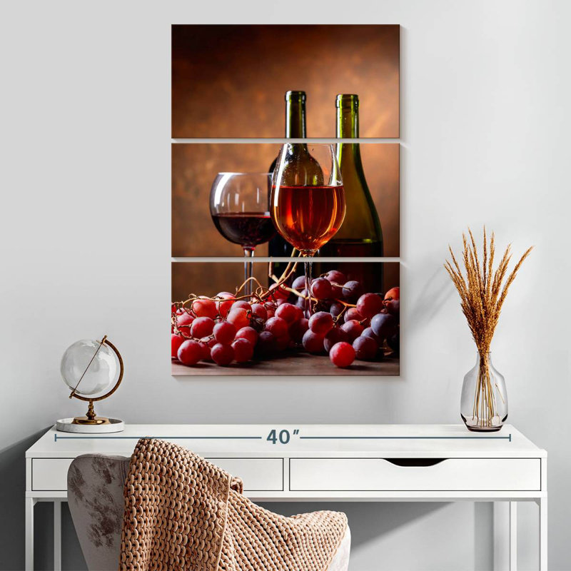 Vin rouge Yarlin, H 32 po x l 20 po