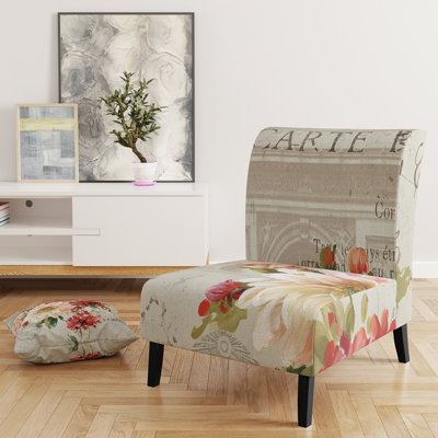 Fleurs rouges peintes sur une carte postale rétro III - Fauteuil de chambre rembourré Farmhouse