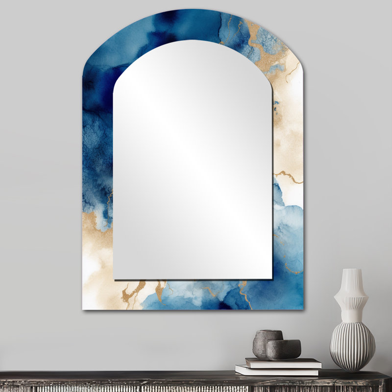 «Blue and Gold Marble Clouds IX - Fractals Arch», miroir mural décoratif grand asymétrique bleu, 34 po x 25 po