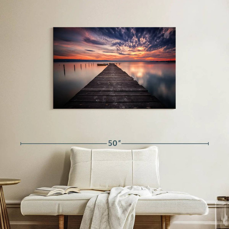 Sunset over fishing dock Aletra, H 26 po x l 39 po
