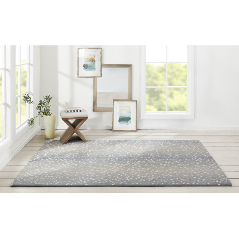 Woodland Animal Print Handmade Tufted Wool Gray/Blue Area Rug, Rectangle 2' x 3'