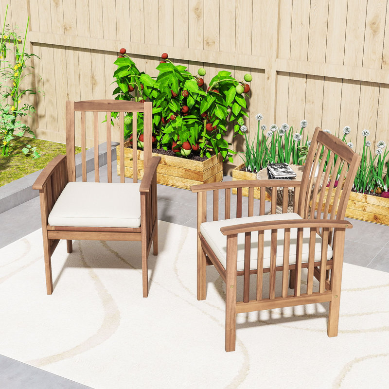 Ensemble de 2 chaises de salle à manger d'extérieur en bois avec coussins résistants à l'eau et structure durable, Beige