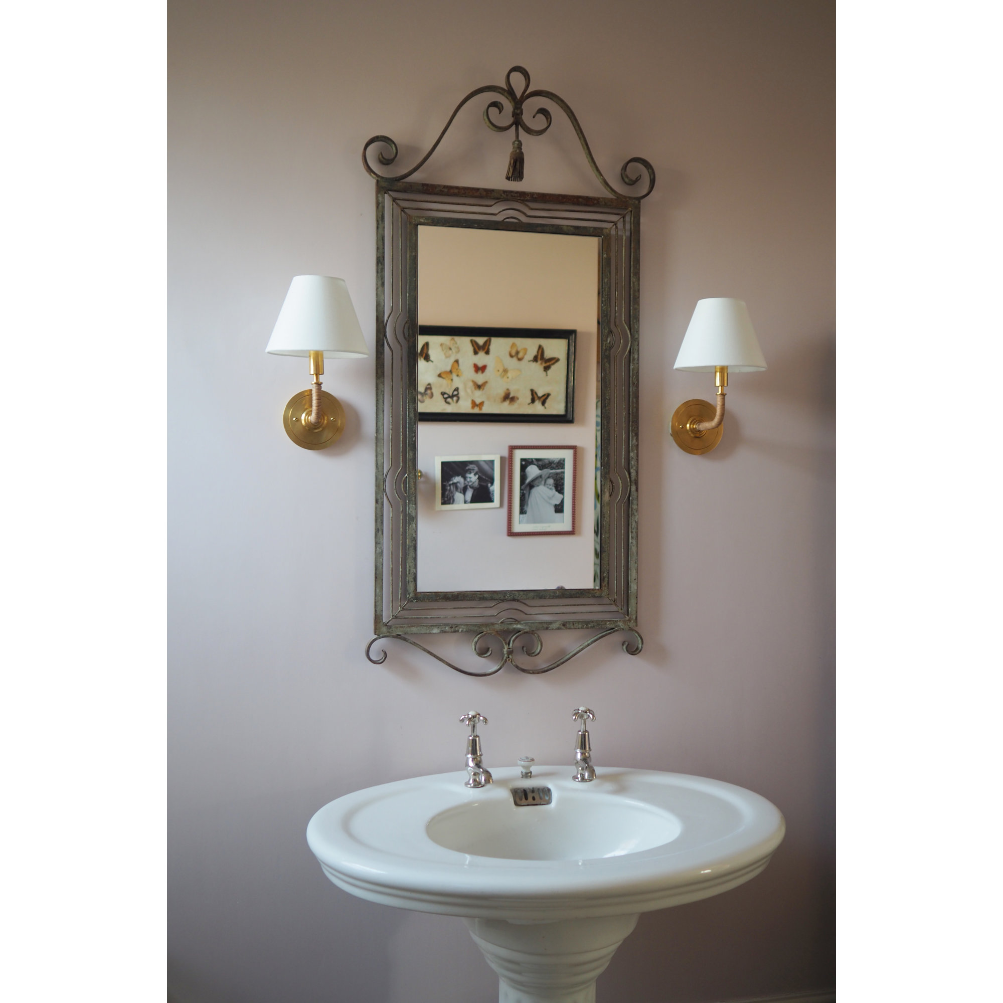 Curves No.1 Wall Sconce by Wynn