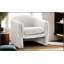 Fauteuil d'appoint compact contemporain en forme de U, recouvert de tissu bouclé, idéal pour les salons modernes et offrant une assise confortable et élégante.-668720083