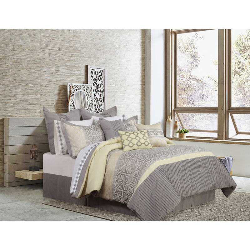 Polyester Ring Stitch Floral Comforter, Queen Comforter + 6 Additional Pieces