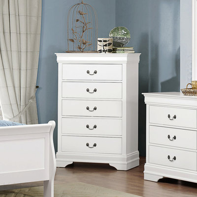 Traditional Design White Finish 1pc Chest Of 5 Drawers Antique Drop Handles Drawers Bedroom Furniture