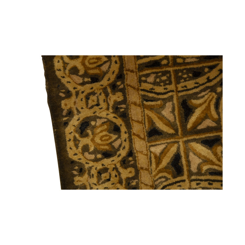 Hand-Knotted High-Quality Area Rug