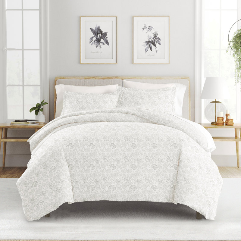 Simply Soft Traditional Paisley Duvet Cover Set, King Duvet Cover + 2 King Shams, Light Gray
