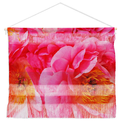 Suspension murale pivoine rose chaude par happee monkee