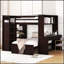 Lit mezzanine Kaylianne avec lit simple, tablettes, bureau et garde-robe pour optimiser l'espace
