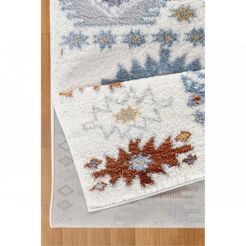 Tapis ivoire à poils longs, Rectangle 7 pi 10 po x 9 pi 10 po
