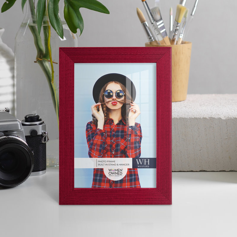 Red Wood Picture Frame - Set of 10, 5" x 7"
