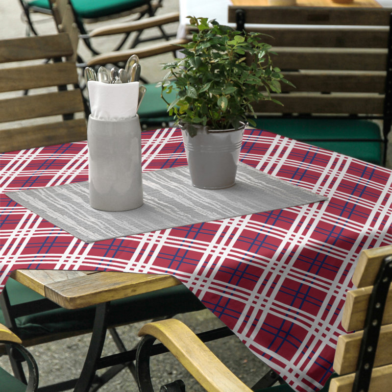 Nappe carrée en mélange de coton à carreaux, Rouge / bleu foncé / blanc