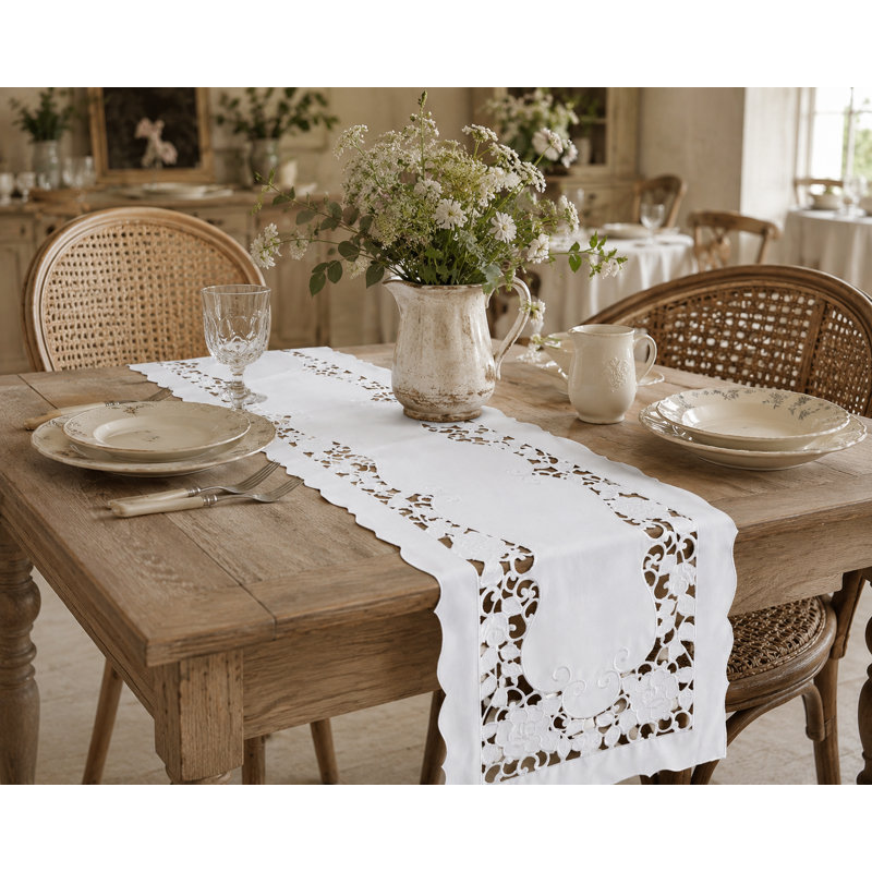 Chemin de table White Rose, 1570