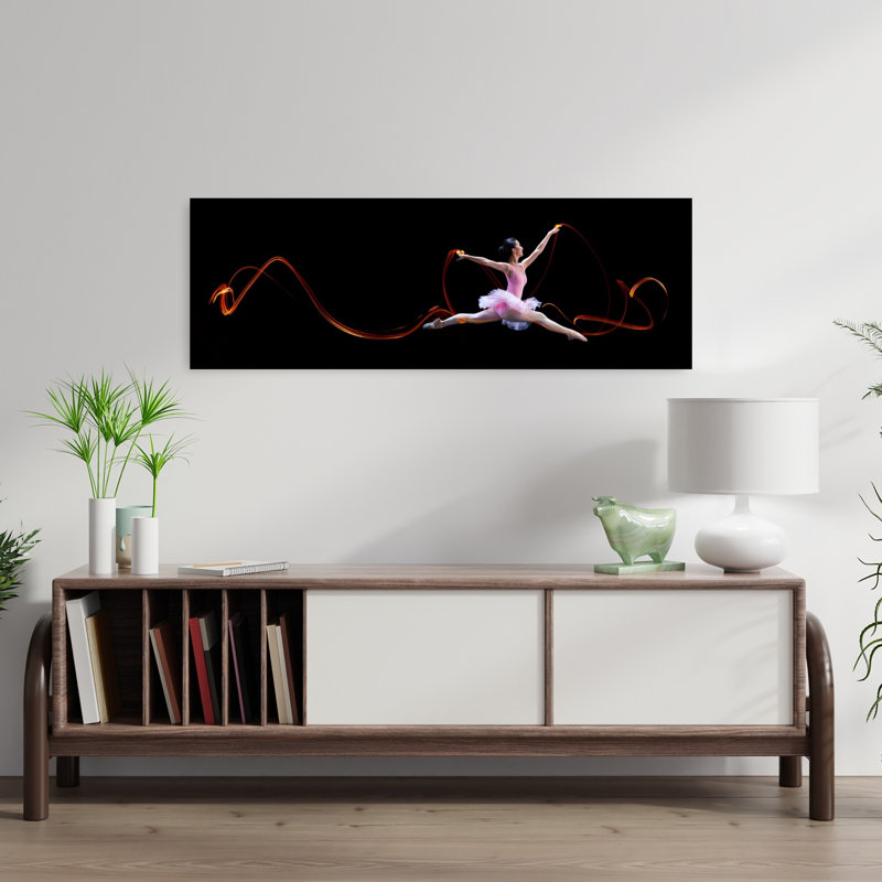 Ballerine, art moderne abstrait élégant, H 36 po x l 12 po