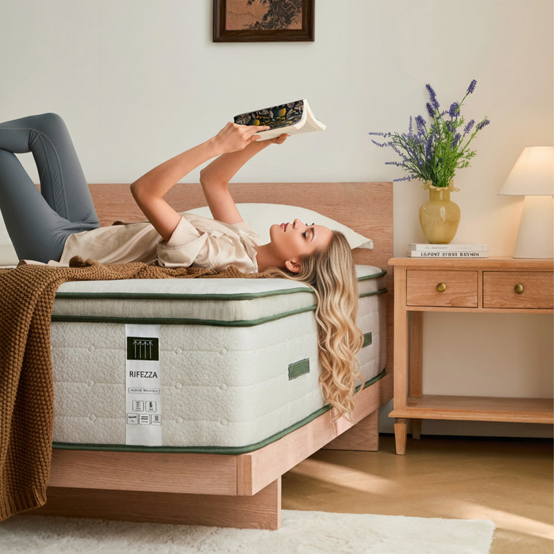 Matelas double 14 po hybride mi-ferme à mémoire de forme gélifiée, Lit double