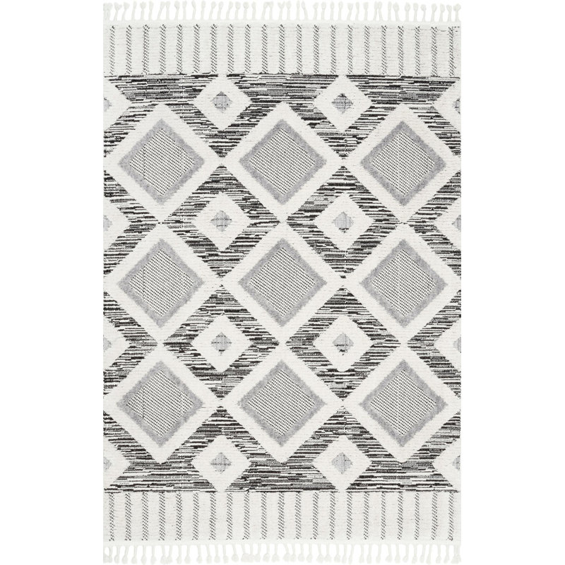 Warthen Geometric Indoor Rug, Rectangle 5' 3" x 8' 2"