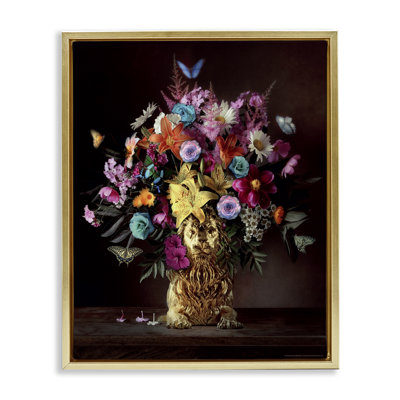«Bouquet in Dog Vase», art mural encadré sur toile flottante par Reinders