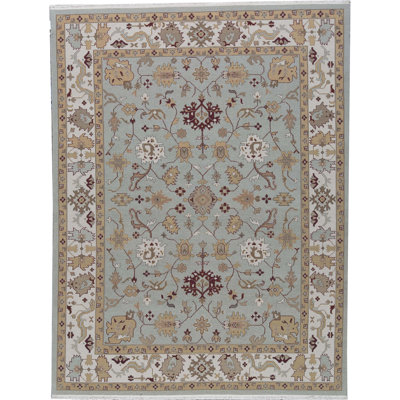 Sumak Wool Oriental Area Rug in Blue/Beige