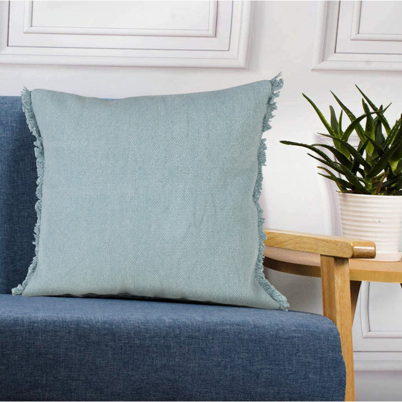 Housse de coussin en coton Neera Adobe, Bleu Corydalis / bleu clair