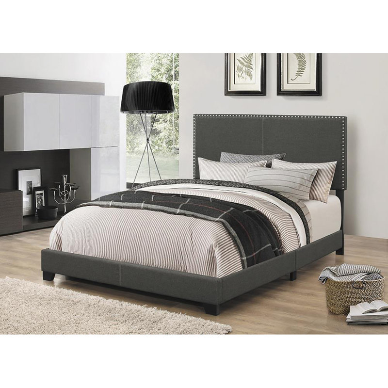 Lit double gris anthracite avec garniture cloutée, Gris anthracite, Lit double
