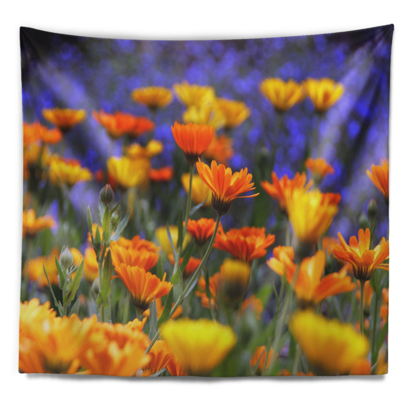 Tapisserie florale jaune et orange, H 50 po x l 60 po