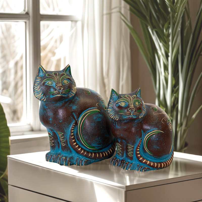 Paire de chats décoratifs en argile