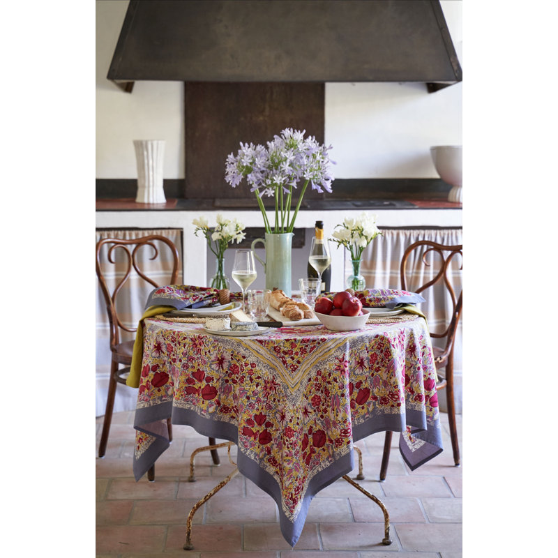 Leana Tablecloth, 71" W x 71" L, Red/Green