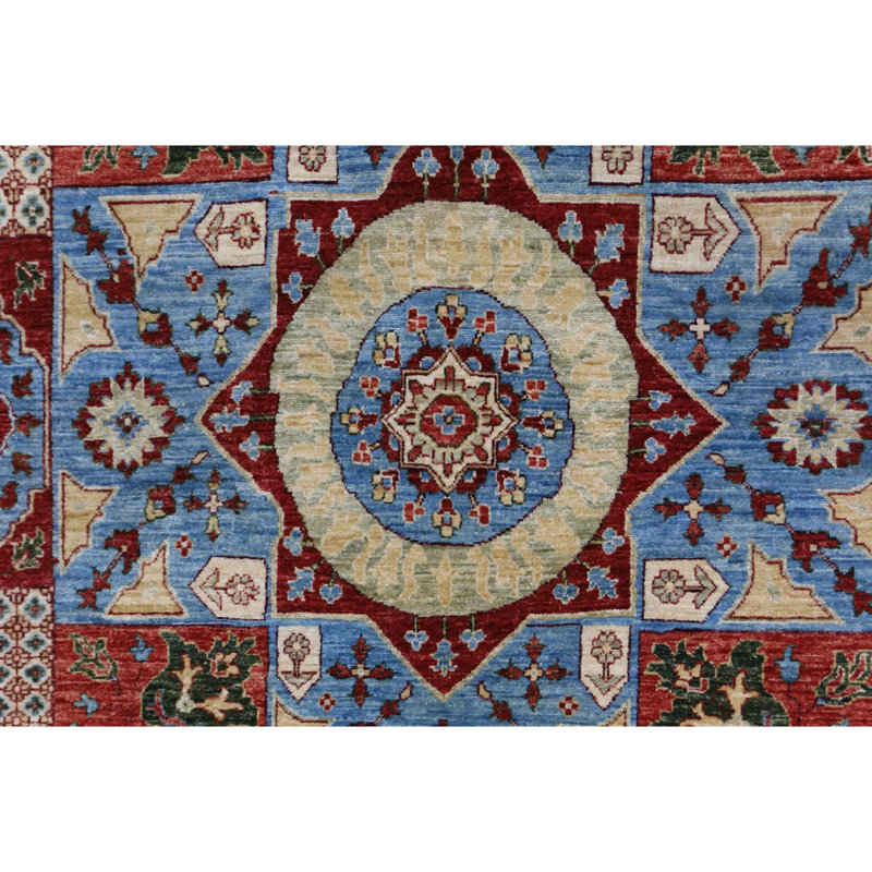 Hand Knotted Wool Area Rug in Blue