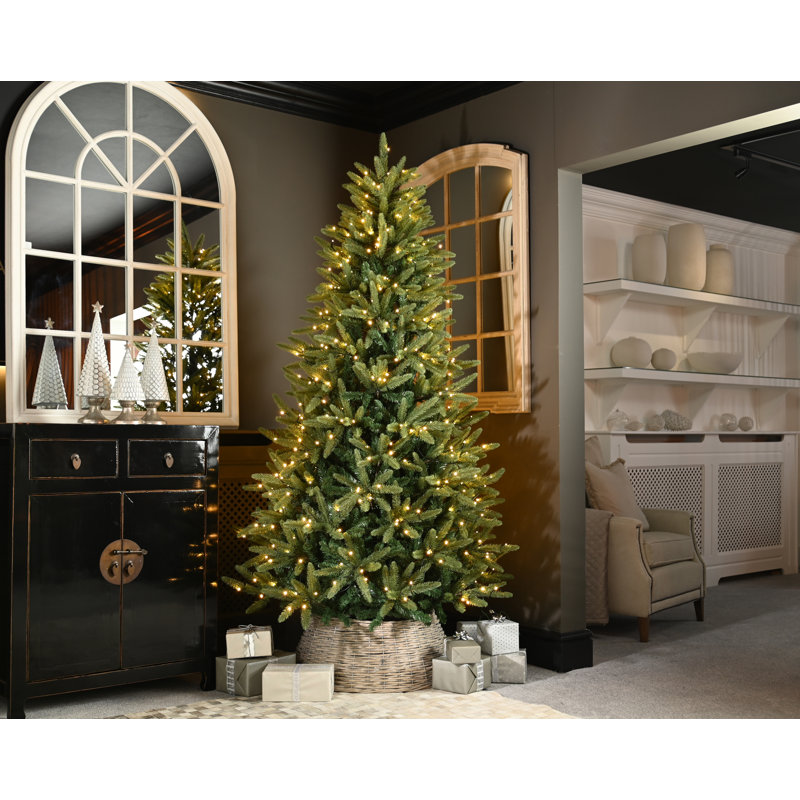 150' H Christmas Tree