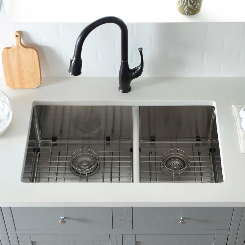 33'' L Undermount Double Bowl Stainless Steel Kitchen Sink
