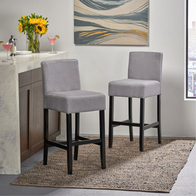 Tabouret de bar élégant et confortable avec une conception ergonomique et une fabrication robuste