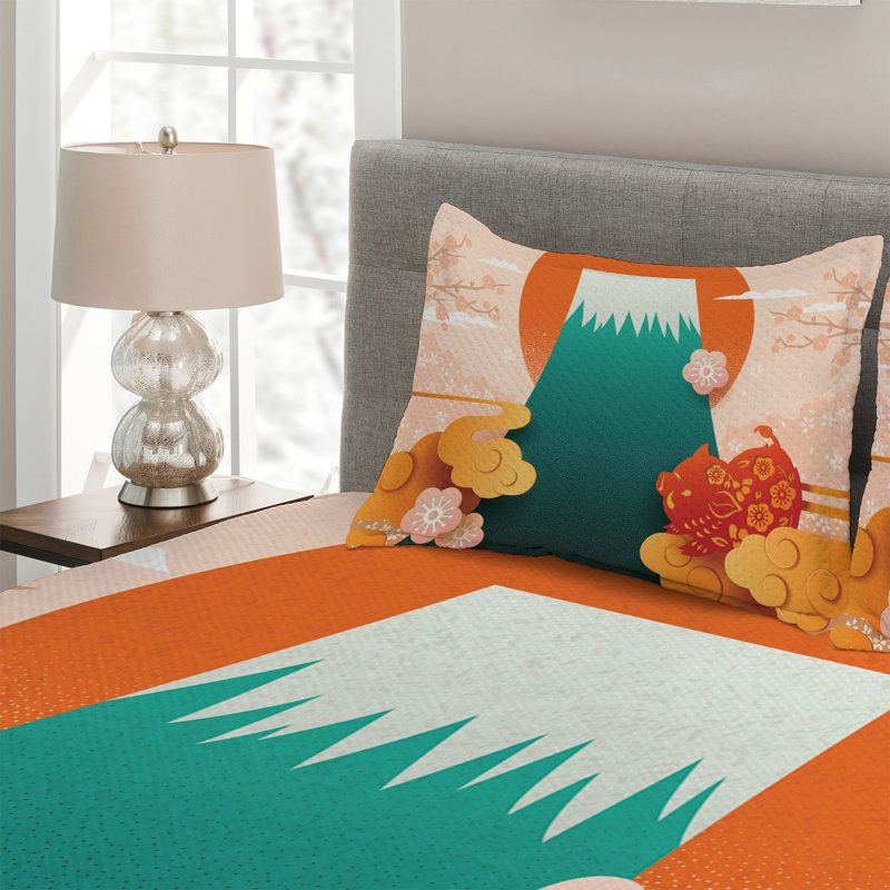 Eclectic Polyester Coverlet, Queen Bedspread + 2 Shams