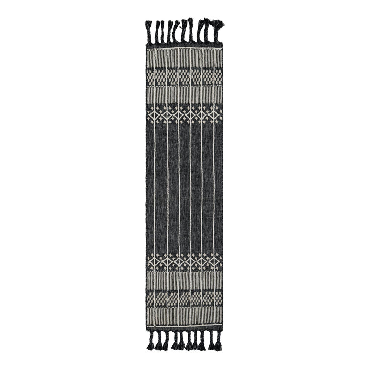 Cosmina Striped Indoor / Outdoor Rug