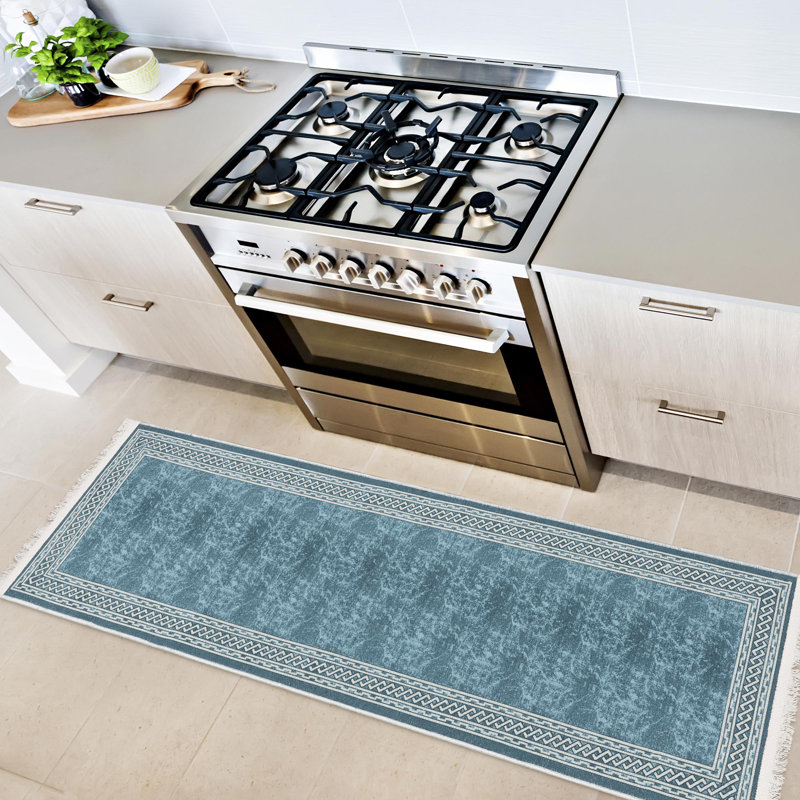 Tapis bleu lavable à la machine infroissable à bordure plate pour le salon, le couloir