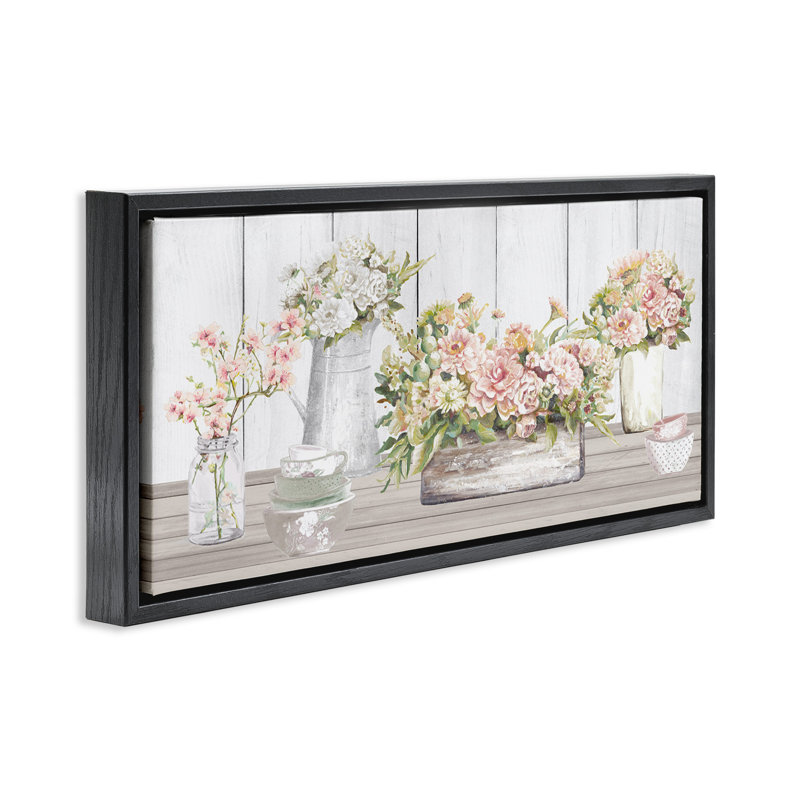 "Farm Table Bouquet Still Life", art mural encadré flottant par Patricia Pinto, Cadre flottant noir de jais