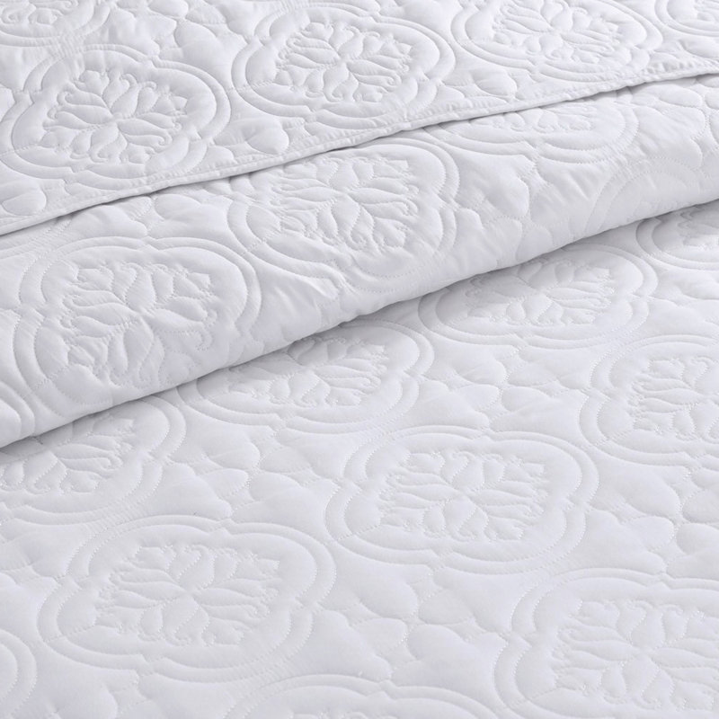 Couvre-lit double / grand en blanc - 3 pièces, réversible, microfibre douce, 2 taies décoratives, rembourrage, lavable à la machine