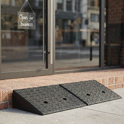 Set of 2 Rubber Curb Ramps, 5.5" Rise Height Heavy Duty Threshold Ramp Driveway Ramp For Car Wheelchair