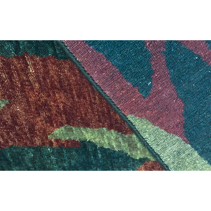 Abstract Area Rug in Red/Brown