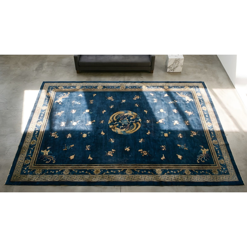 Hand Knotted Wool Area Rug in Blue