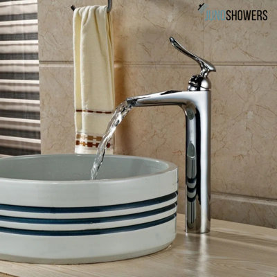 Classic Deck-Mount Single Handle Bathroom Sink Faucet – Polished Chrome Countertop Design