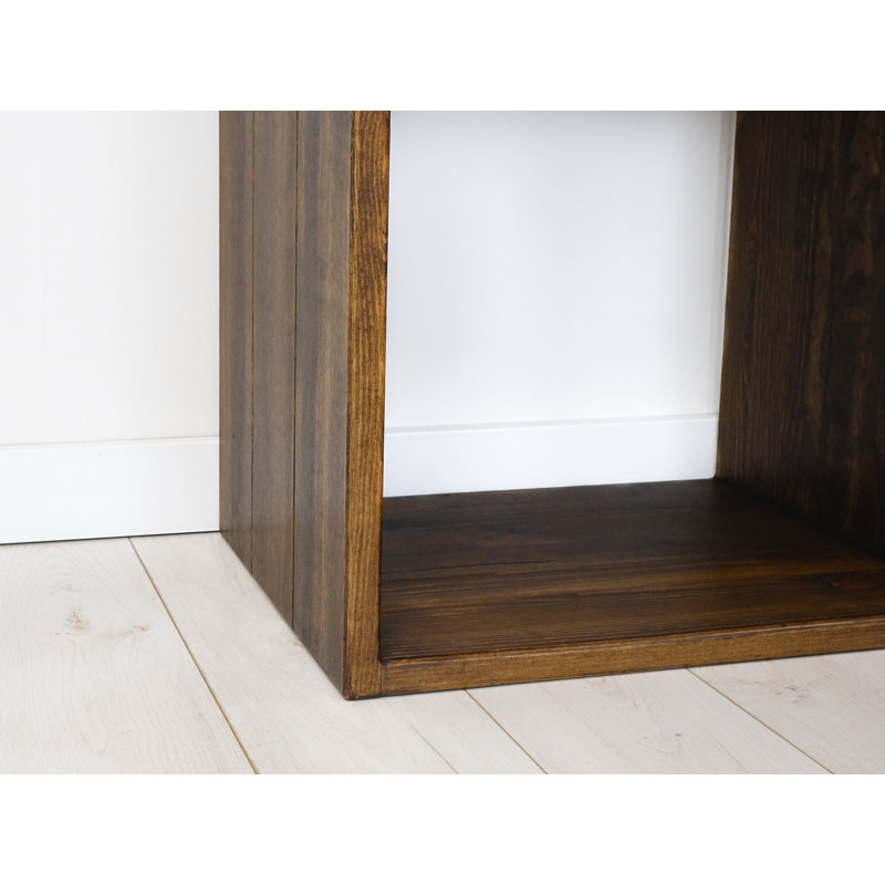 Cerny Bookcase