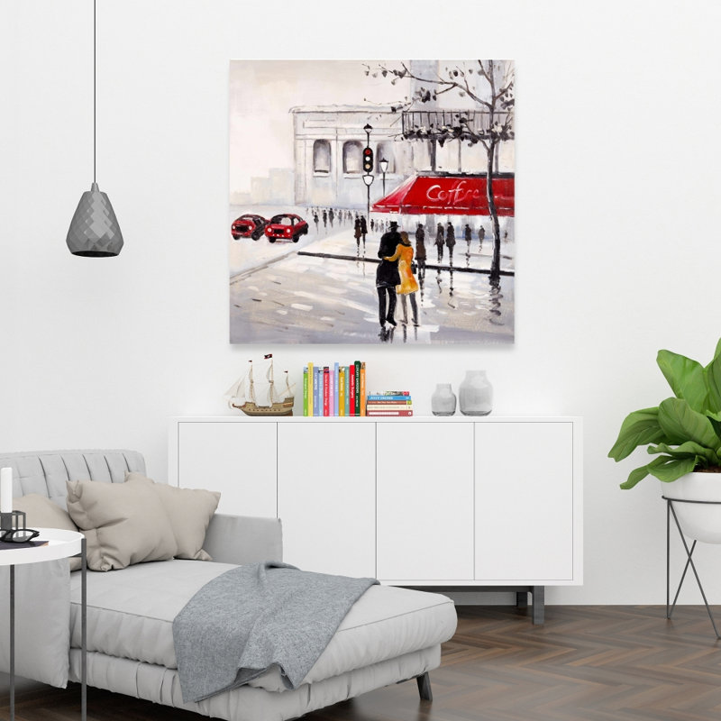 Couple marchant près d'un café - Toile beige contemporaine