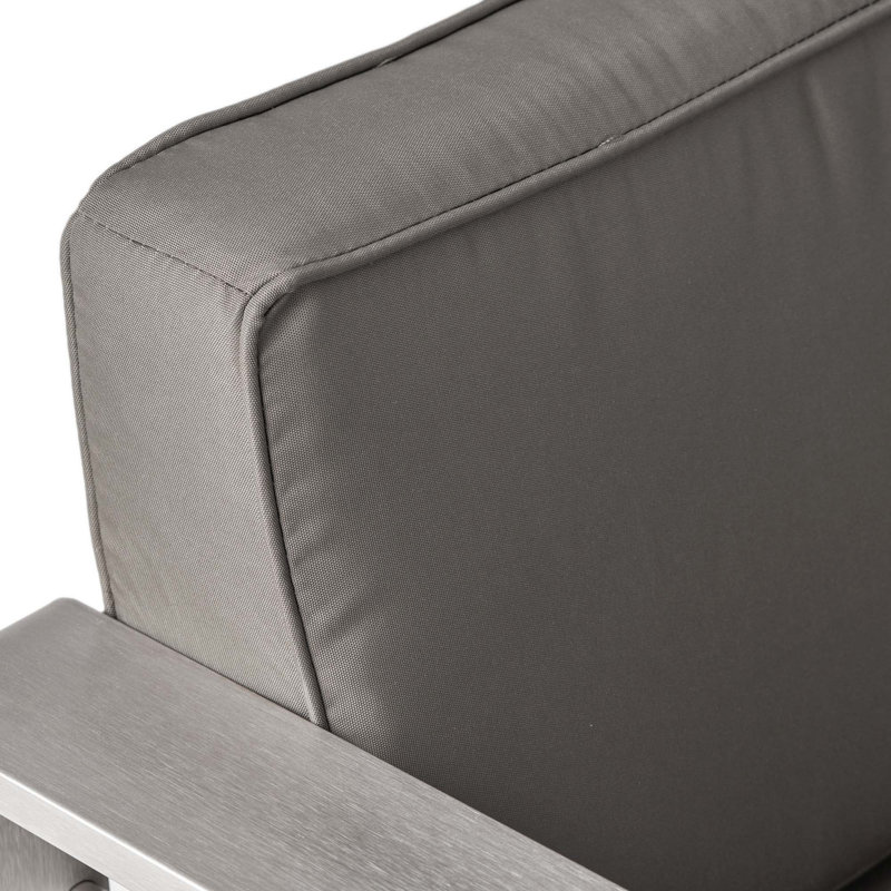 Le confort contemporain, une chaise idéale pour l'espace de vie