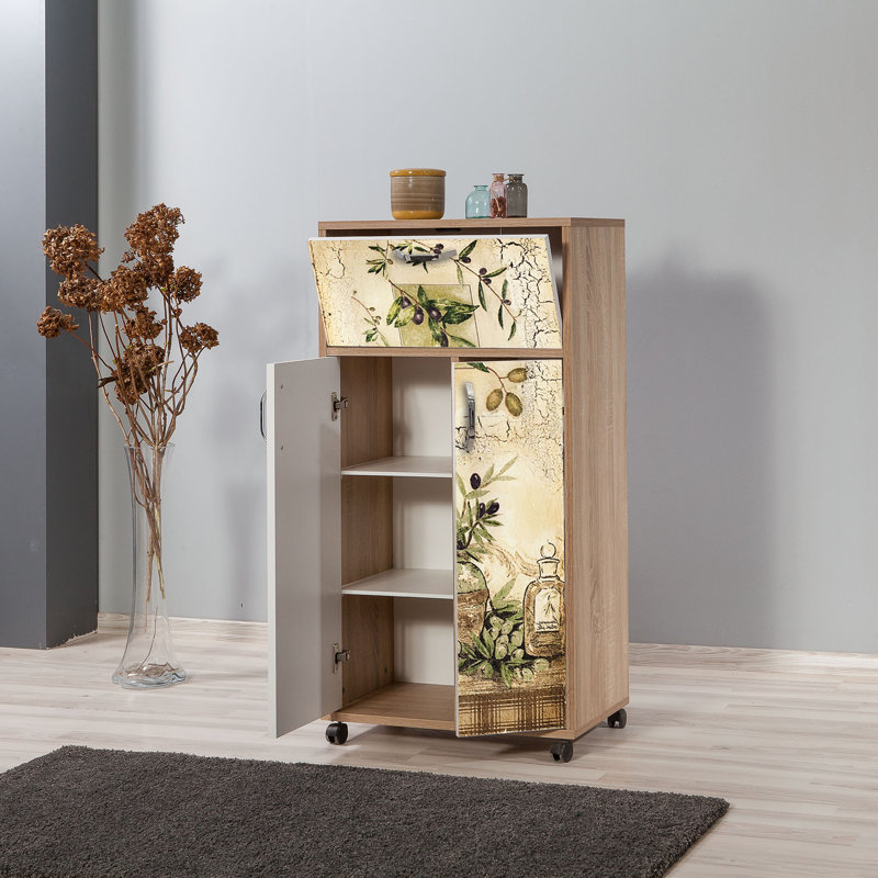 Vanesa 116cm Kitchen Pantry