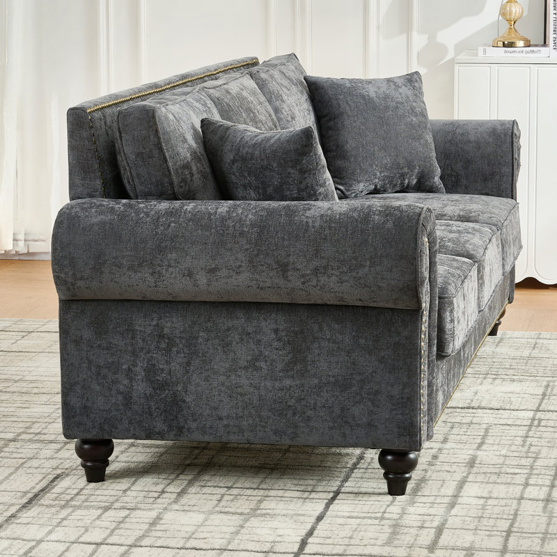 Canapé Chesterfield à accoudoirs roulés avec tête de clou 85,62 po Gillianne, Gris