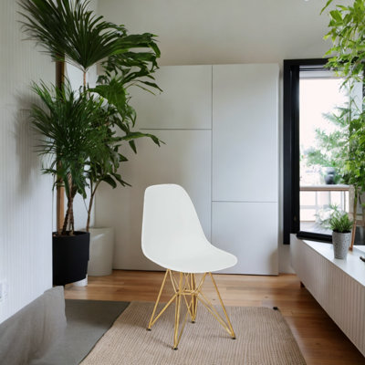 Chaise Krishauna Leffie avec pieds dorés