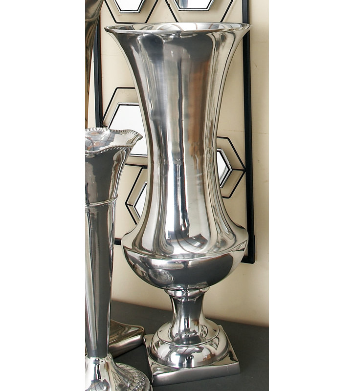 MoretinMarsh decorative vase, H 21 po x l 9 po x P 9 po
