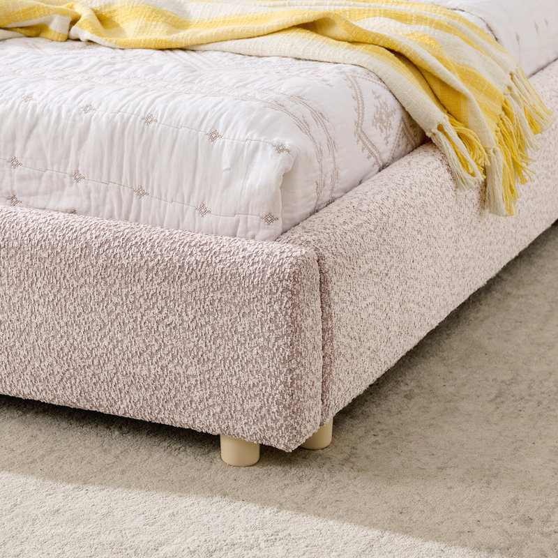 Très grande base de lit tapissier, Pink