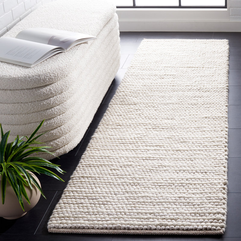 Tapis ivoire / beige fait à la main Charvik, Runner 2'3" x 21'